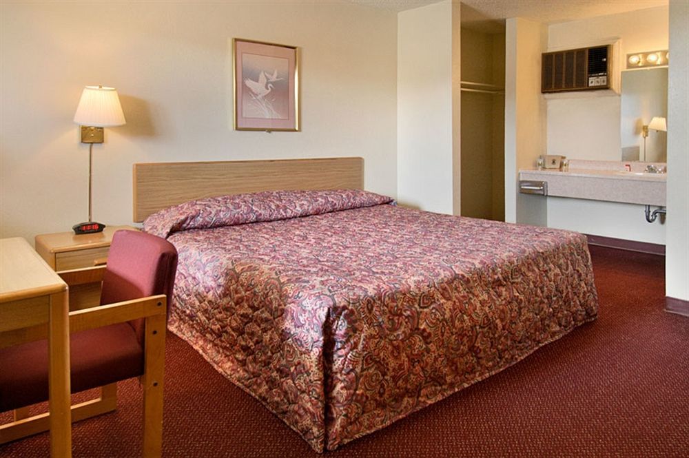 טולסה Peoria Inn מראה חיצוני תמונה